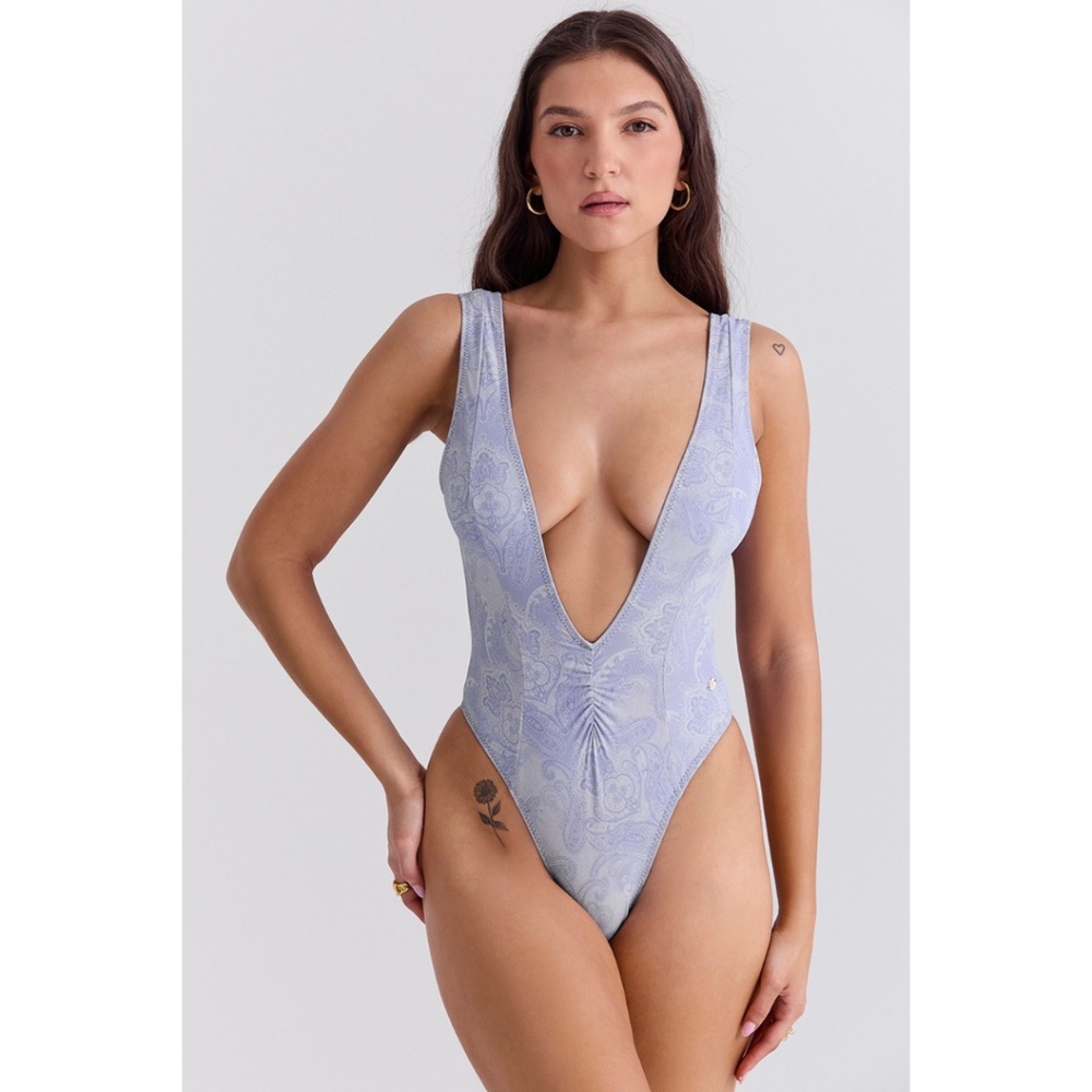 NEW House of CB Martinique Plunge Swimsuit Lavender Blue Paisley XS